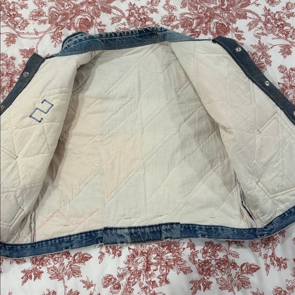 Upcycled Vintage Quilt and Carhartt Denim Jacket - Picture 7 of 12